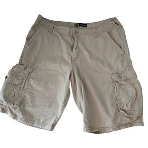 Lee Men's Khaki Cargo Shorts Medium Wash Shorts Size 40